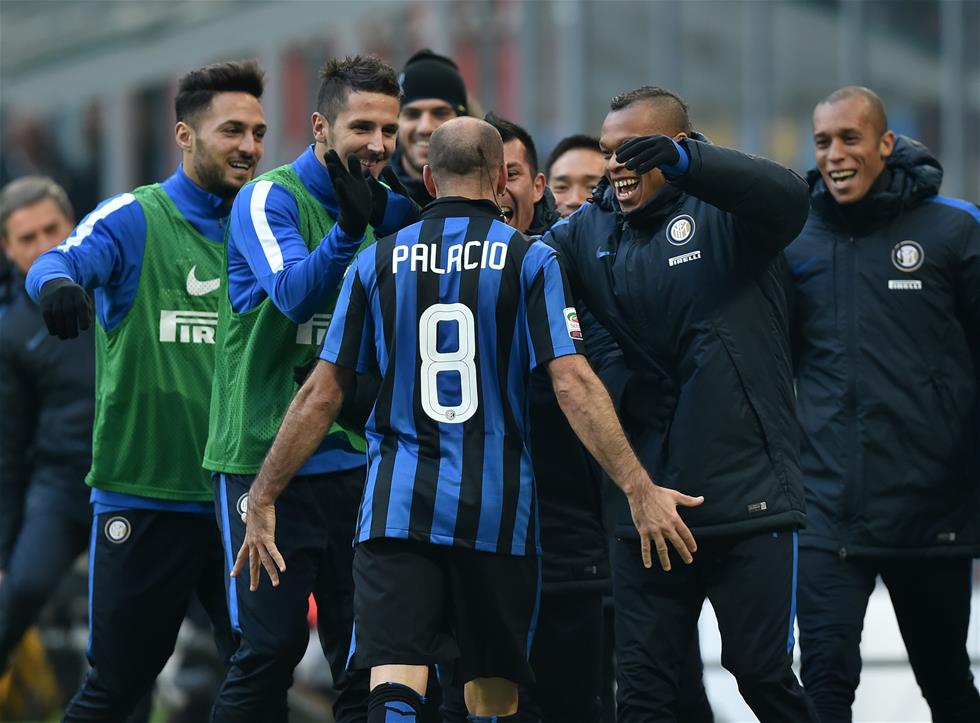 2025中超最佳教练候选：徐正源、斯卢茨基领衔，穆斯卡特无缘（2025中超年度最佳教练候选名单：徐正源、斯卢茨基领跑，穆斯卡特未入选）