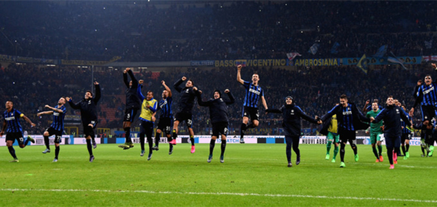 梅开二度，弗格森成为第3位代表意大利球队欧战进球的爱尔兰人（连中两元！弗格森成为第三位以意大利俱乐部身份在欧战破门的爱尔兰球员）