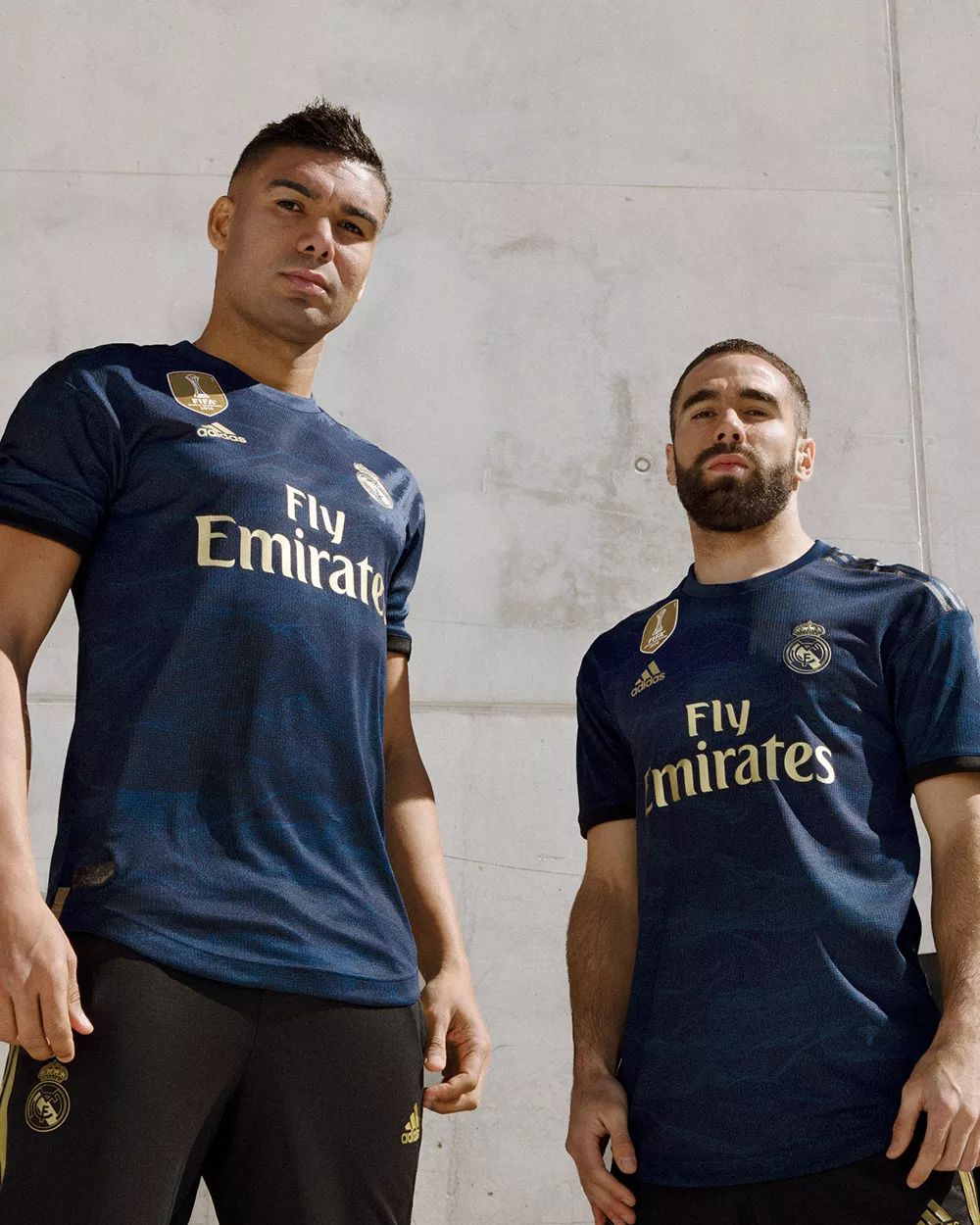 马加特：诺伊尔是球员，会偶尔犯错；是否再踢一年？他自己定（马加特：诺伊尔难免犯错，是否再战一年由他自己做主）