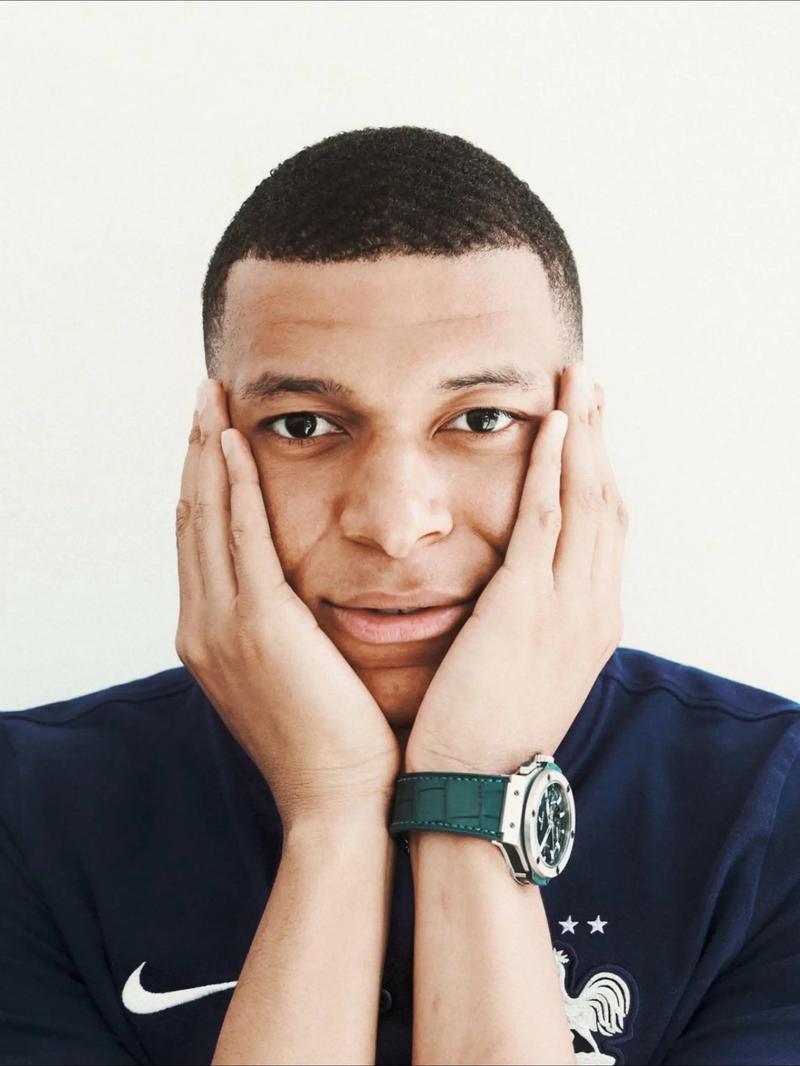 巴萨梅西关键助攻助球队获胜（梅西献关键助攻 巴萨告捷）