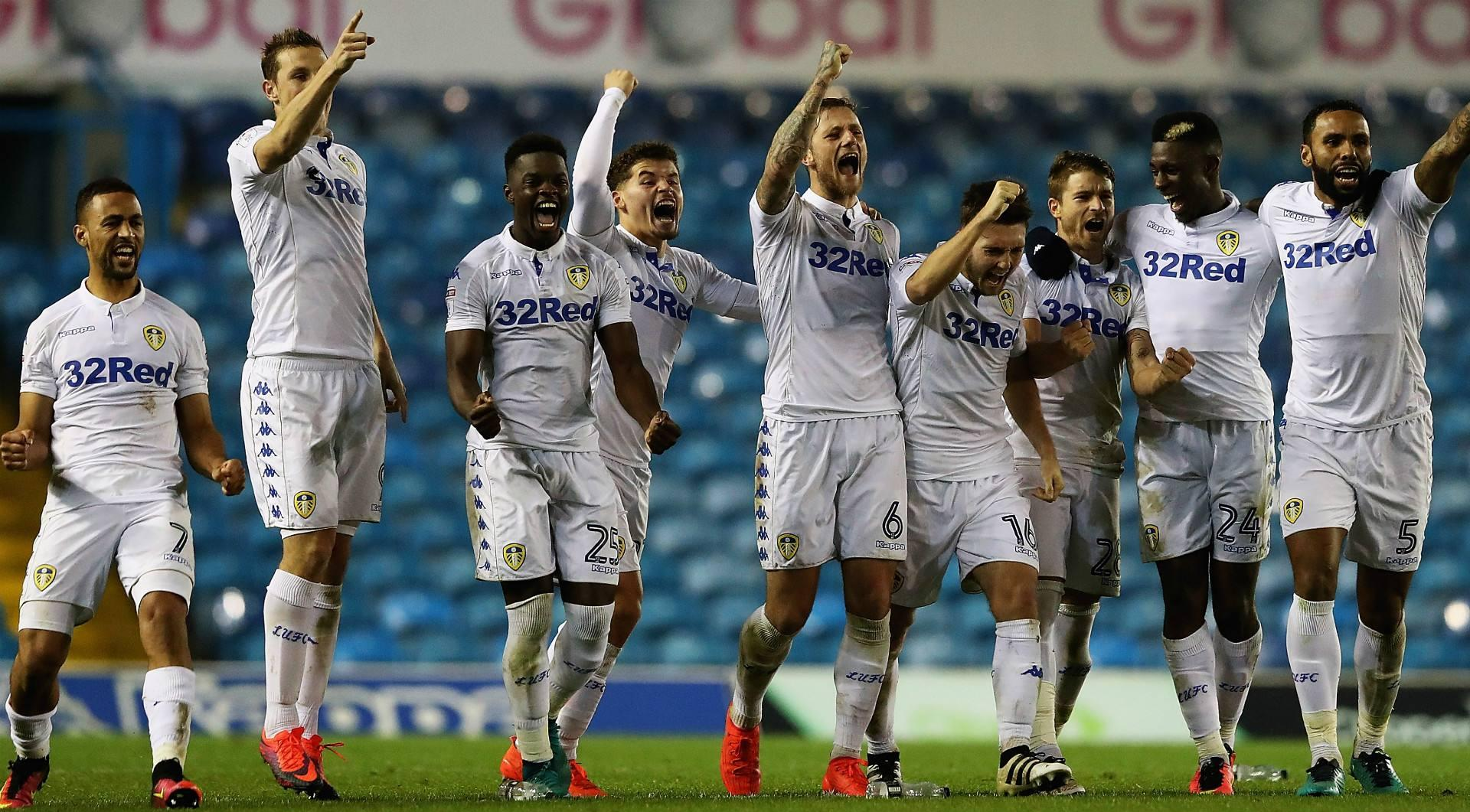 拜仁慕尼黑客场大胜沙尔克04（拜仁慕尼黑客场横扫沙尔克04）