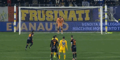 天津地铁里的女排主题展，几条留言被津门虎球迷加了字（天津地铁女排主题展多条留言遭津门虎球迷“加字”）