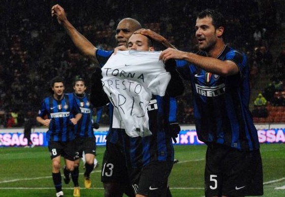 苏炳添的人生不止有风速与纪录，还有父亲的角色（风速与纪录之外，苏炳添还是一位父亲）